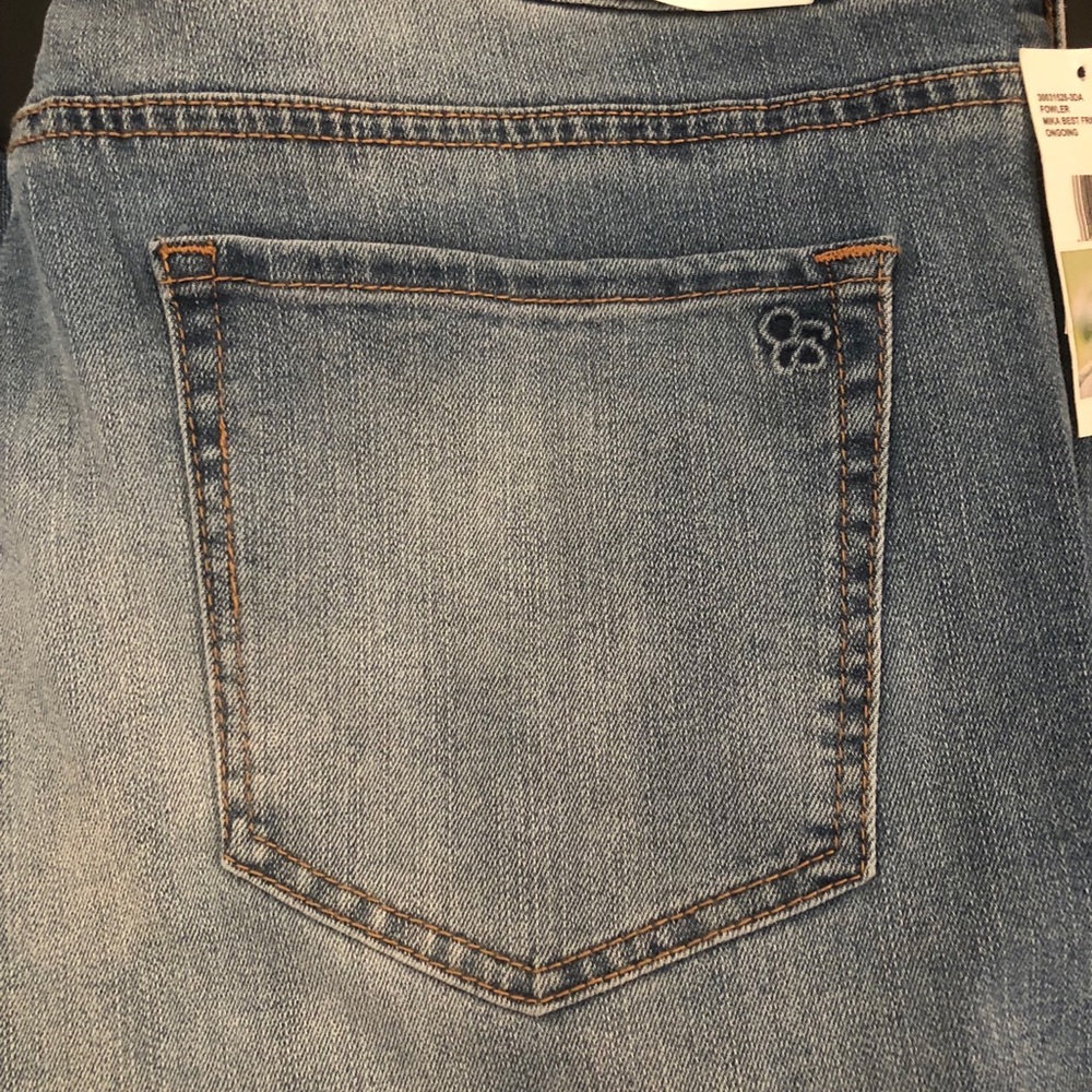 Jessica Simpson Lived in Vintage ripped Jeans. - Picture 3 of 8